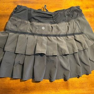 Black Lululemon Skirt-Size 8 tall